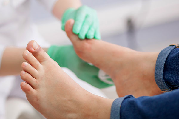Advanced Podiatry | Corns   Calluses, Orthotics and Diabetic Foot Care