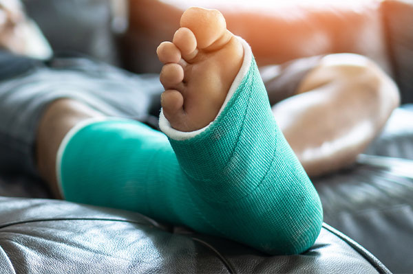 Advanced Podiatry | Diabetic Foot Care, Flat Feet and Heel Pain